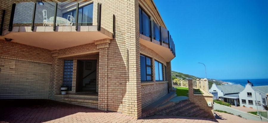3 Bedroom Property for Sale in Dana Bay Western Cape